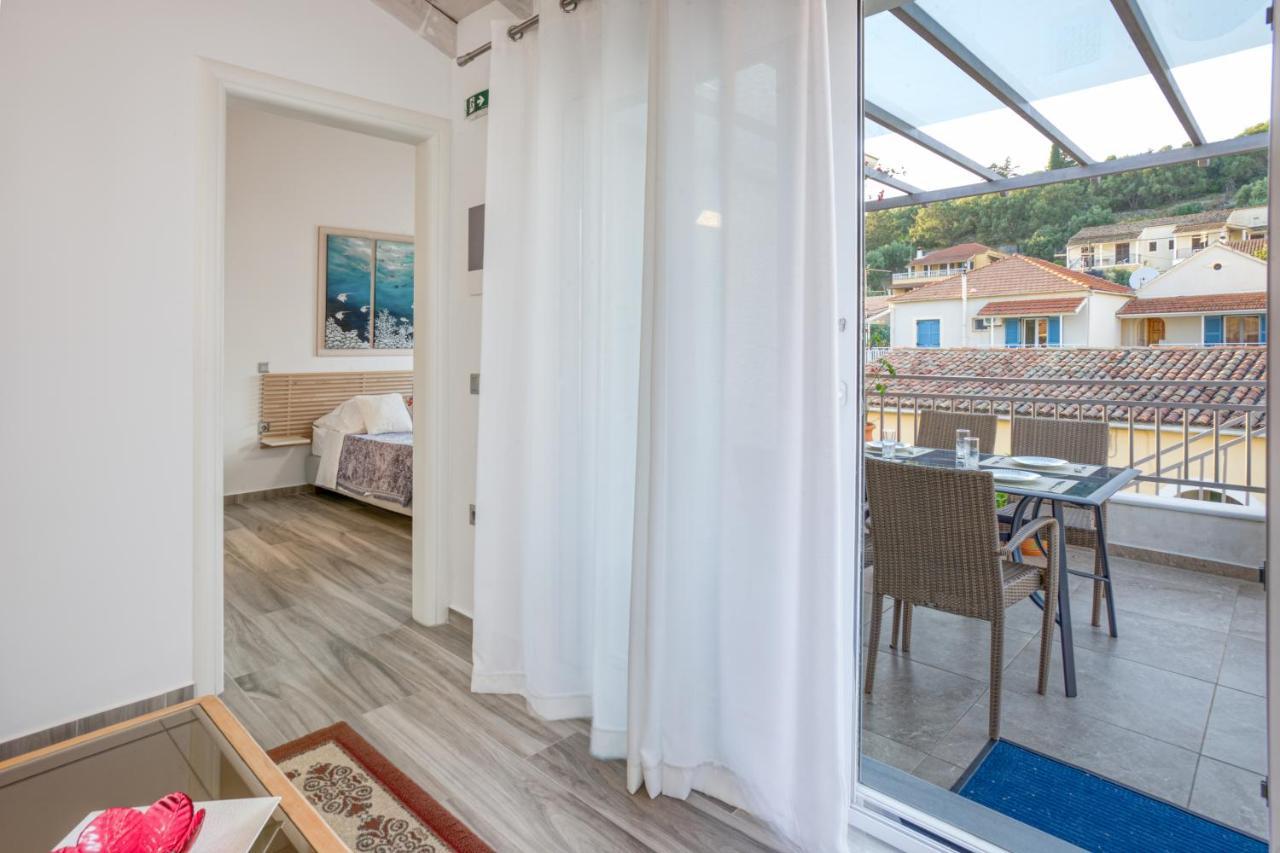 Antonis Apartments Kassiopi Eksteriør billede